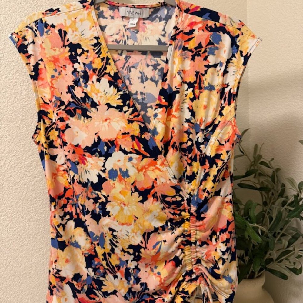 Nine West Floral Wrap-Style Top – Size Large